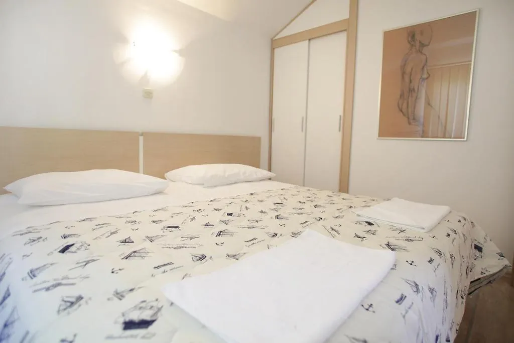 Apartments Kudelik Trogir