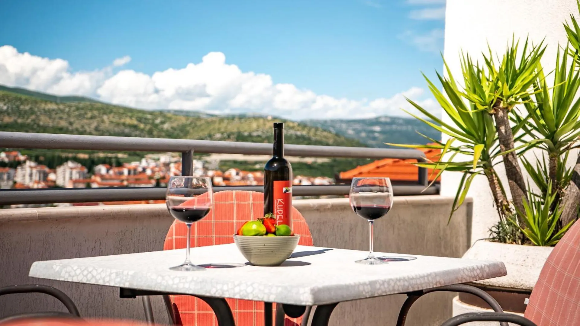 Apartments Kudelik Trogir 0*,  Croatia