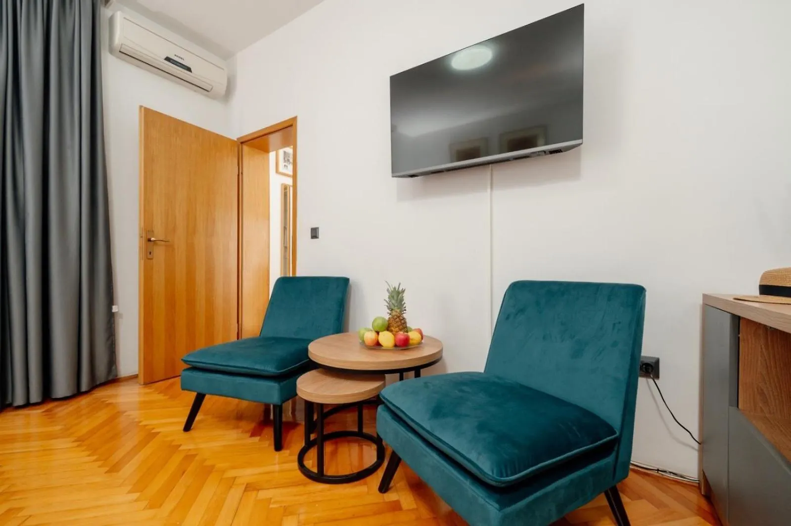 Apartments Kudelik Trogir